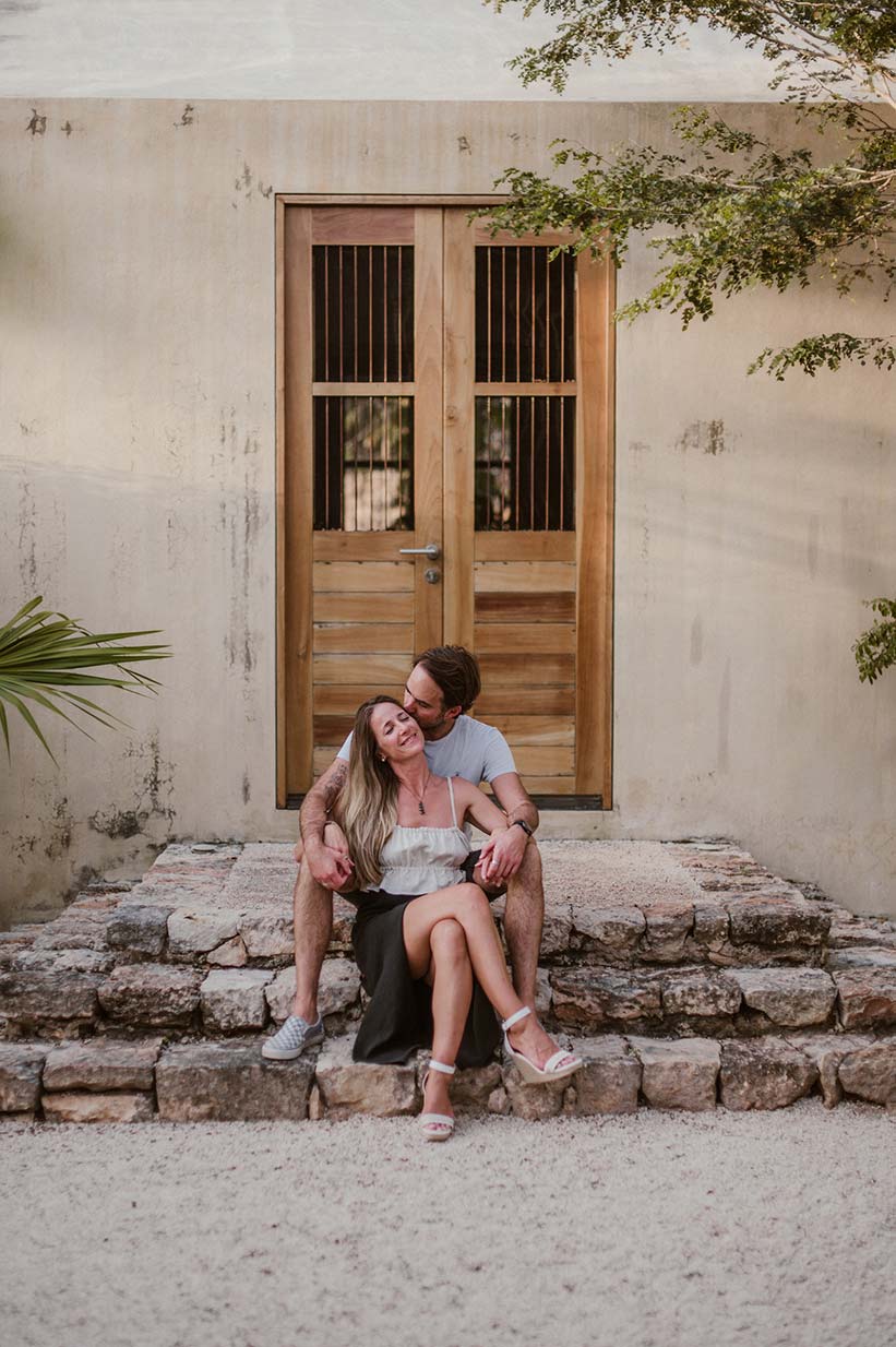 Casual-Session-Breanne-&-Patricio-Casa-Galopina-Yucatan-084