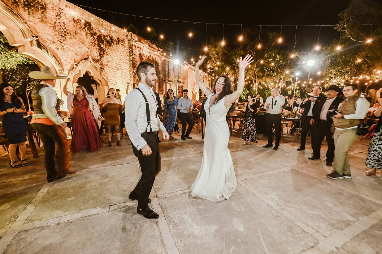 Destination-Wedding-Laura-Christian-Hacienda-San-Pedro-Ochil-Xcanatun-469