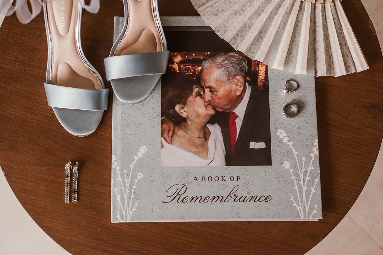 Destination-Wedding-Mhia-and-Mitchell-Hotel-Royalton-Riviera-Cancun-006