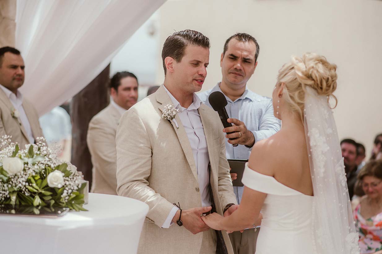 Destination-Wedding-Mhia-and-Mitchell-Hotel-Royalton-Riviera-Cancun-210