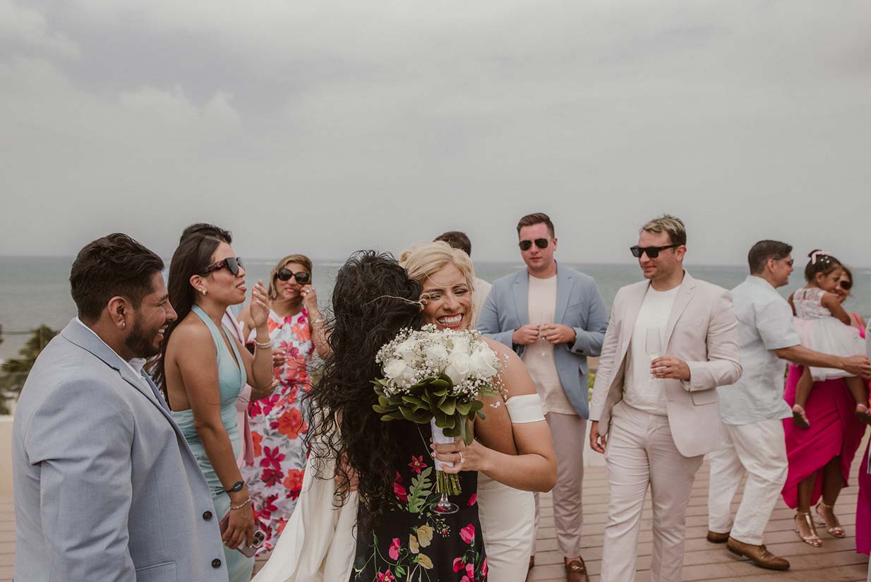 Destination-Wedding-Mhia-and-Mitchell-Hotel-Royalton-Riviera-Cancun-326