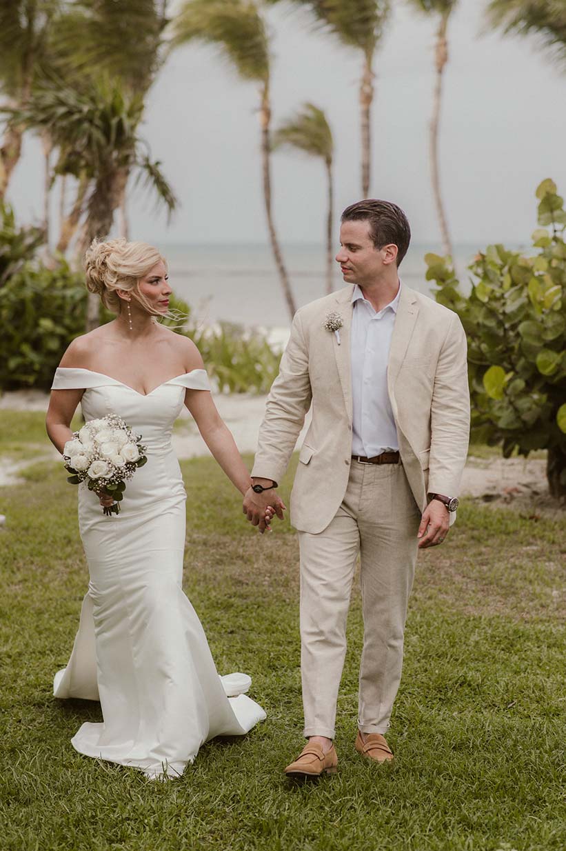 Destination-Wedding-Mhia-and-Mitchell-Hotel-Royalton-Riviera-Cancun-439