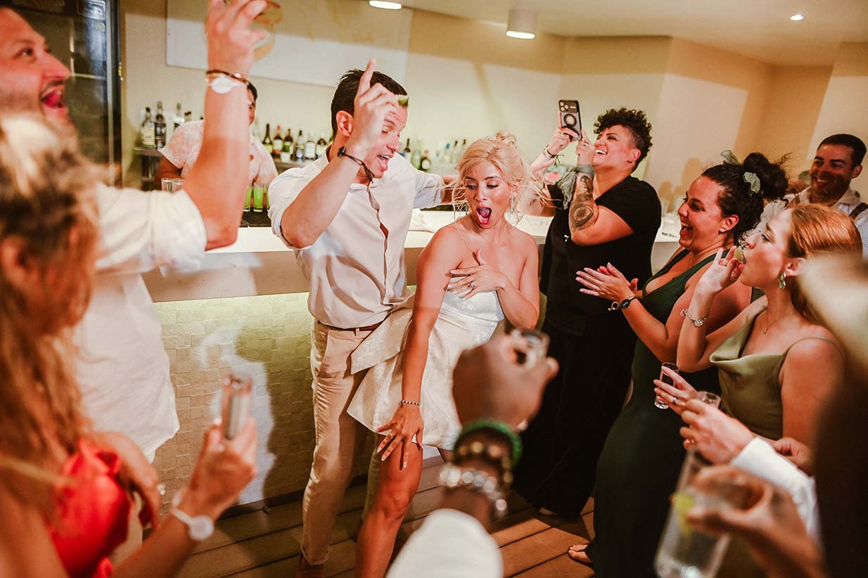 Destination-Wedding-Mhia-and-Mitchell-Hotel-Royalton-Riviera-Cancun-975