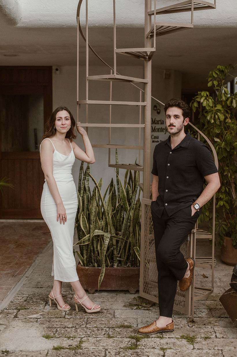 Engagement-Session-Marily-and-Nathan-Paseo-de-Montejo-Merida-Mexico-023