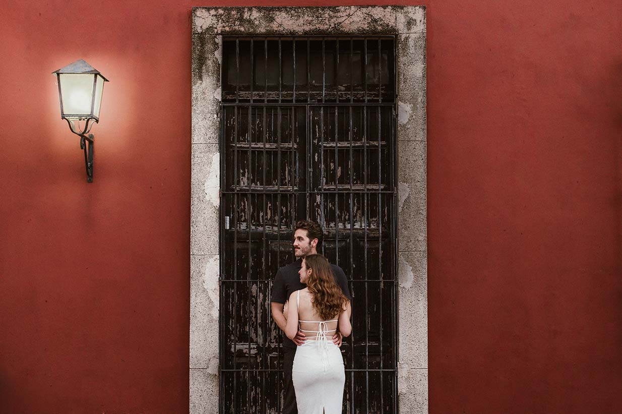 Engagement-Session-Marily-and-Nathan-Paseo-de-Montejo-Merida-Mexico-029